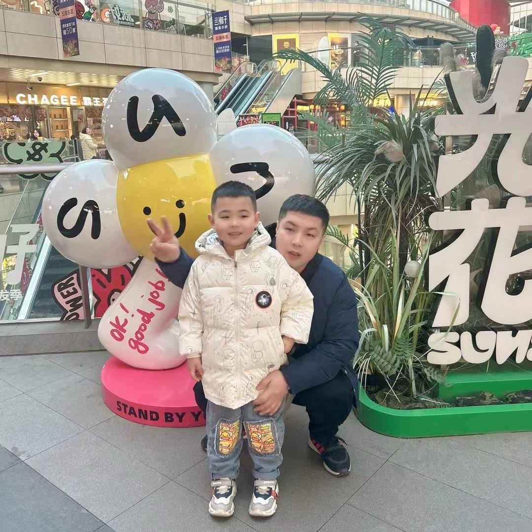 汤圆粑粑👨🏻 👪