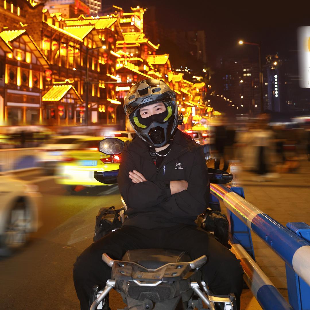 包子🏍️