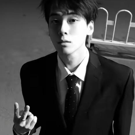 孤独的狼