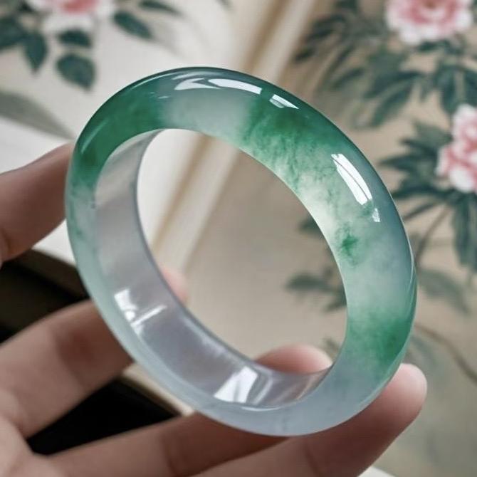 心欢喜翡翠珠宝