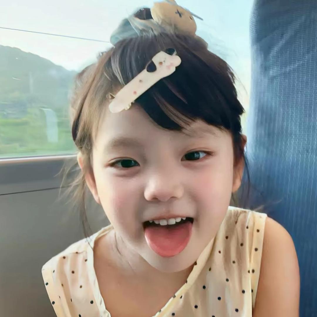 忧郁的下雨天在天台肘击拼好饭