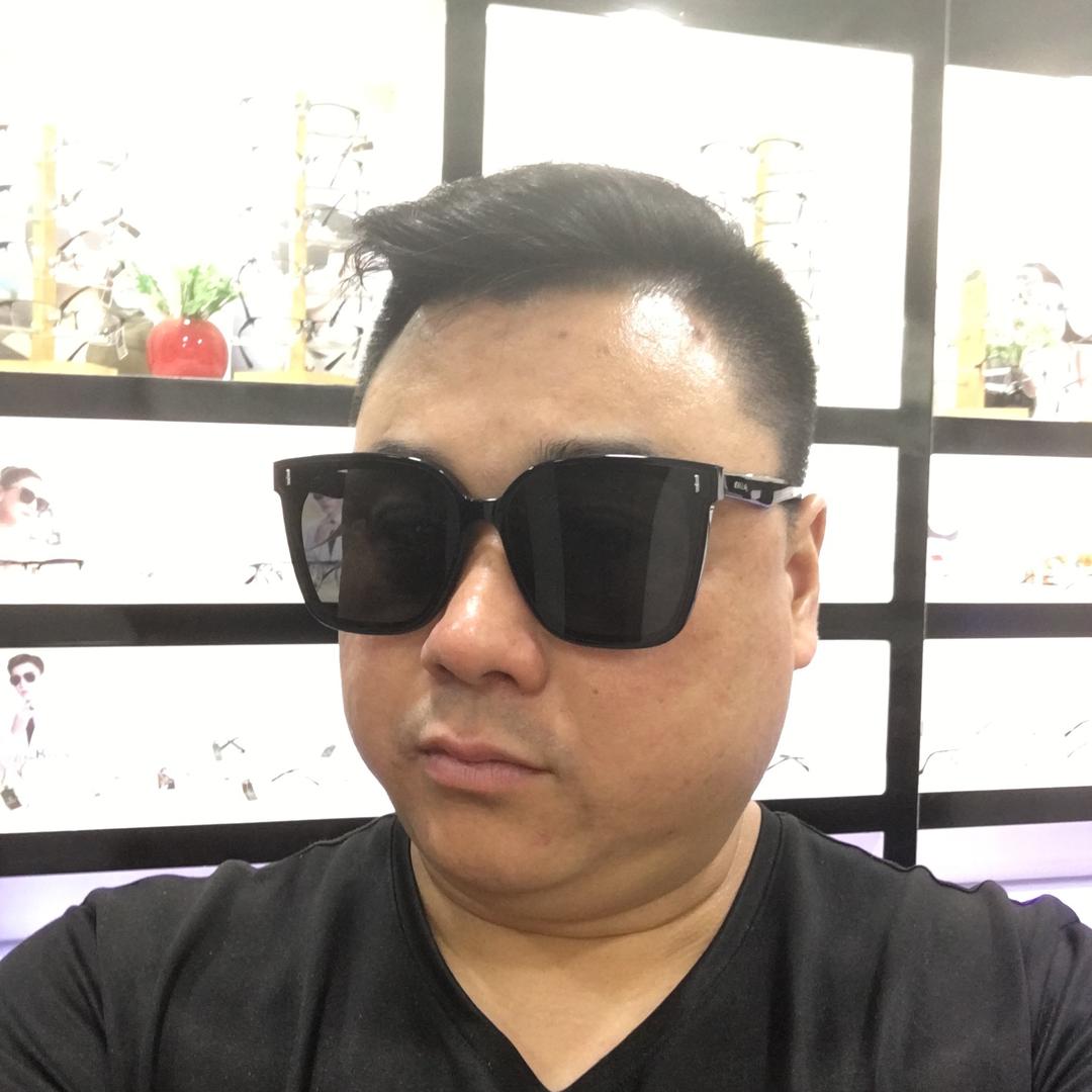 贺明雅眼镜(凤城一路店)官方号