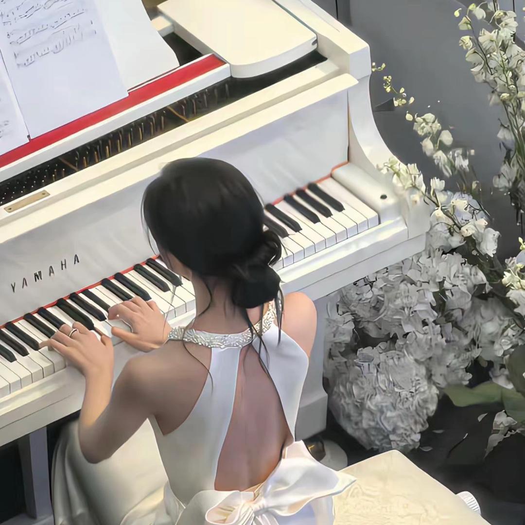 覔.