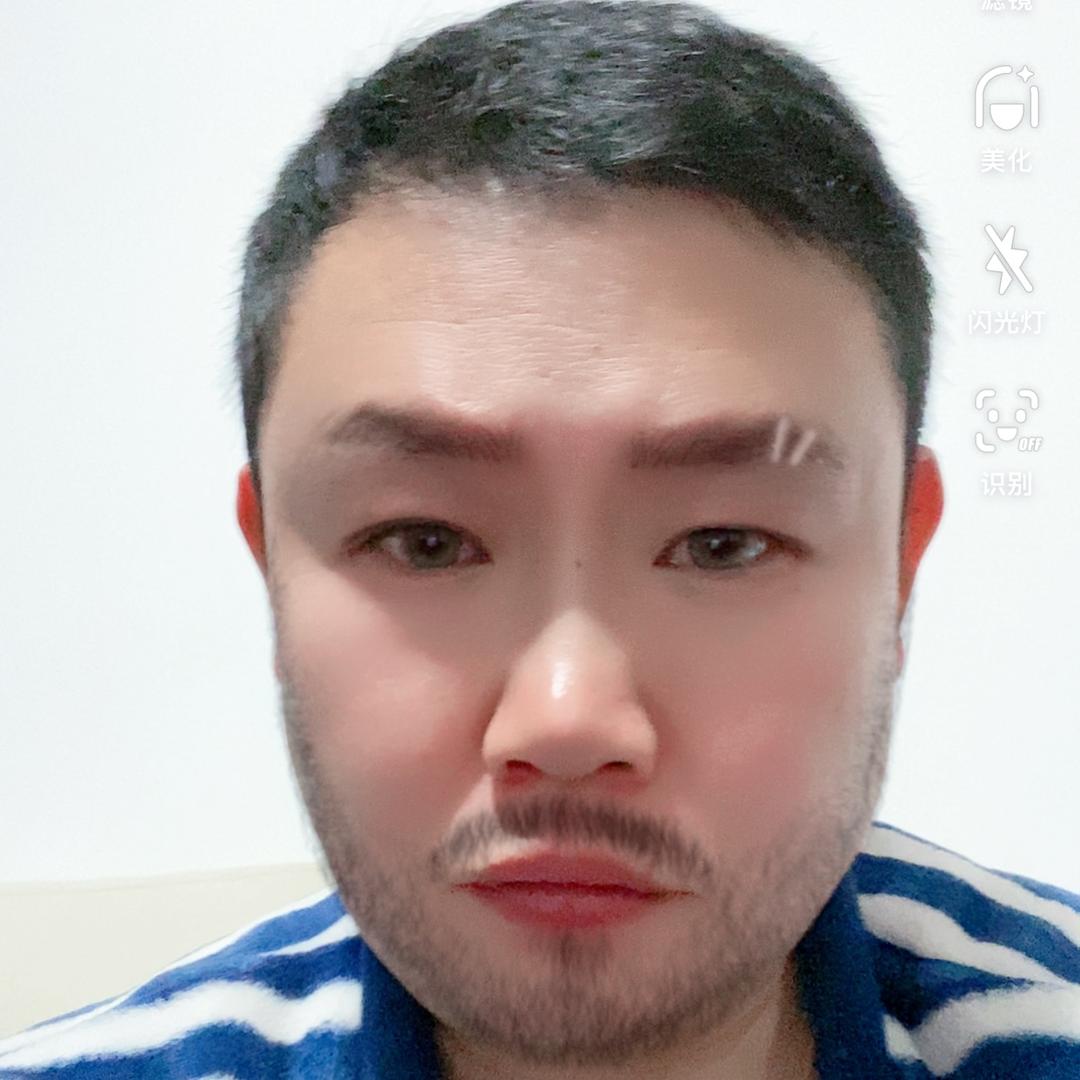 毛灿灿