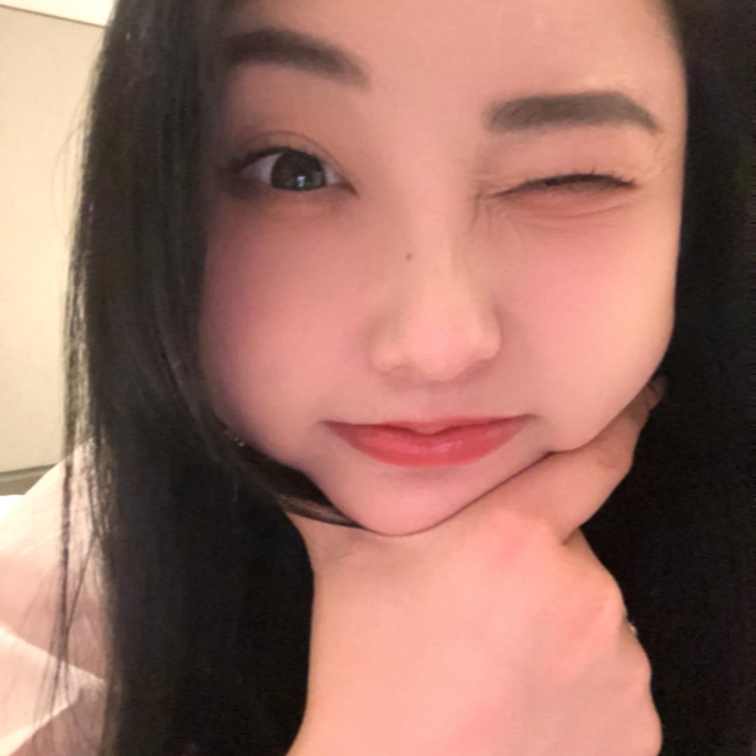 宁辣辣.