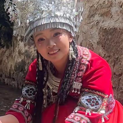 爆牙妹远行