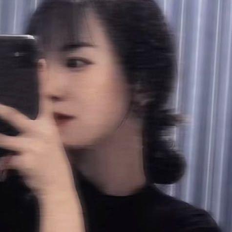 李-