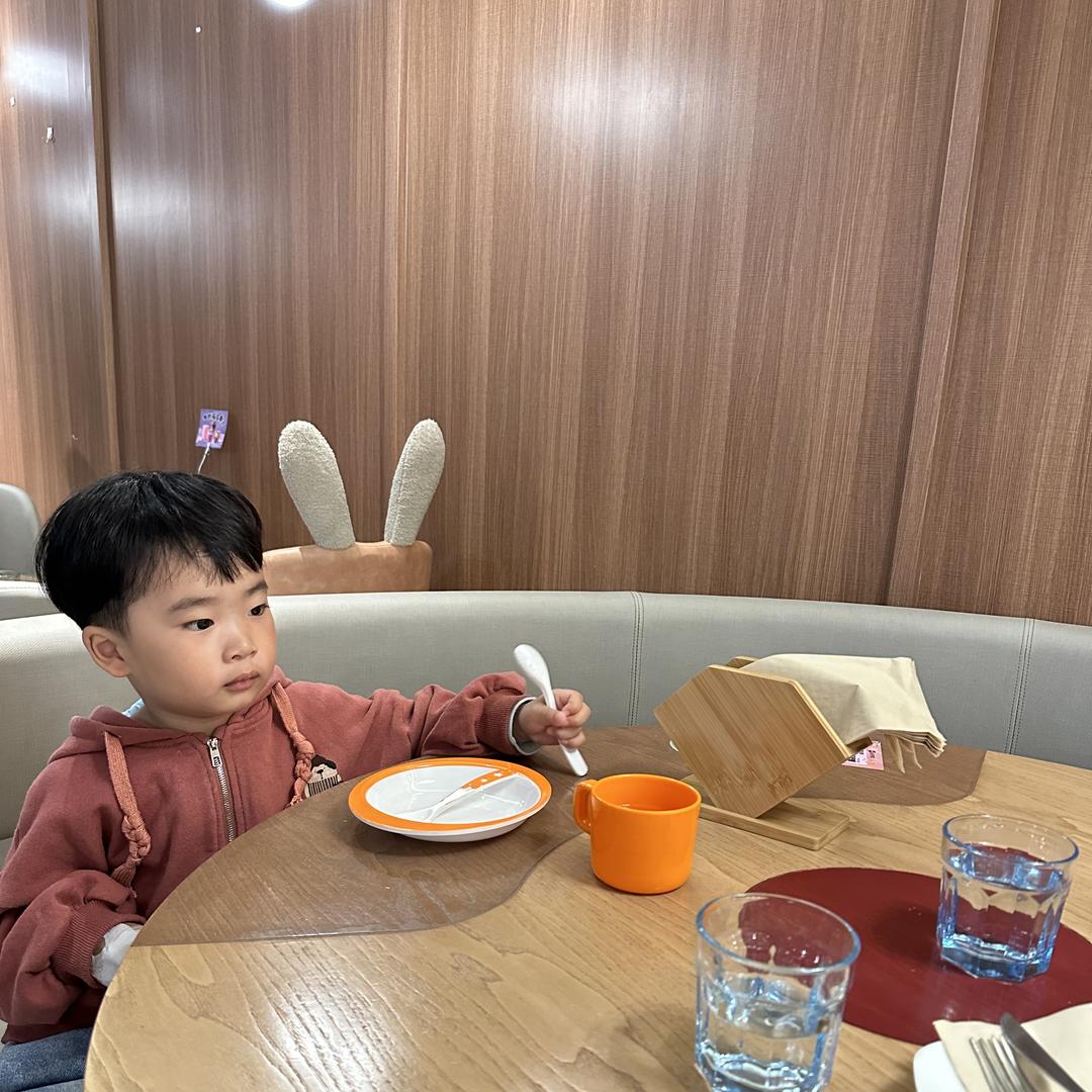 小玖kids童装店的头像