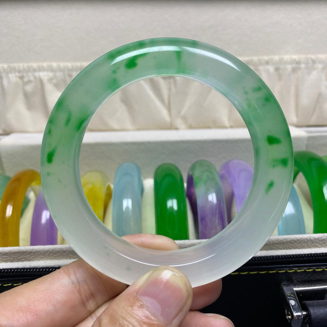 翠御石手镯甄选