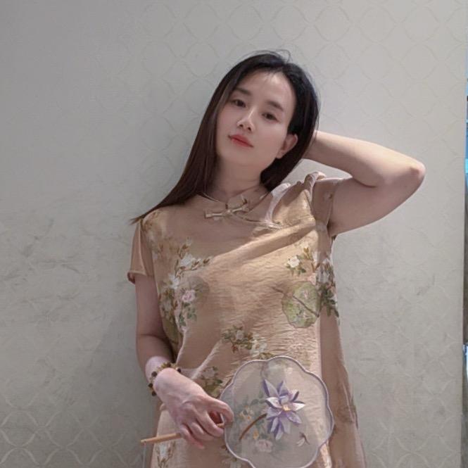 梦燕梅子店长