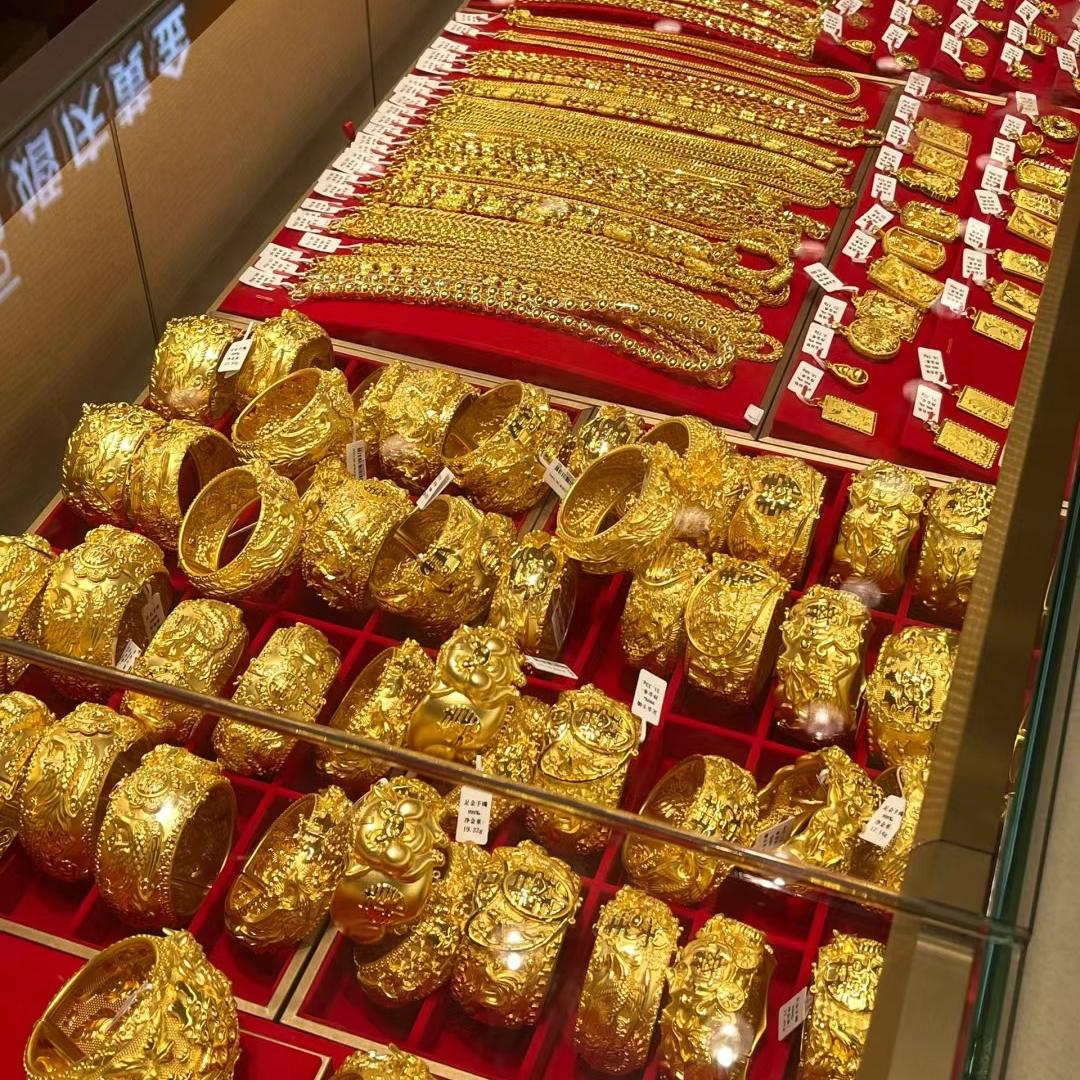 水贝丁丁珠宝店