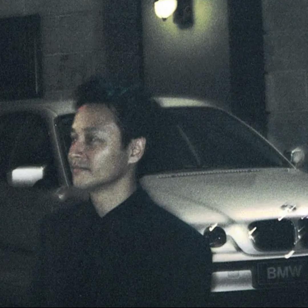 贺青