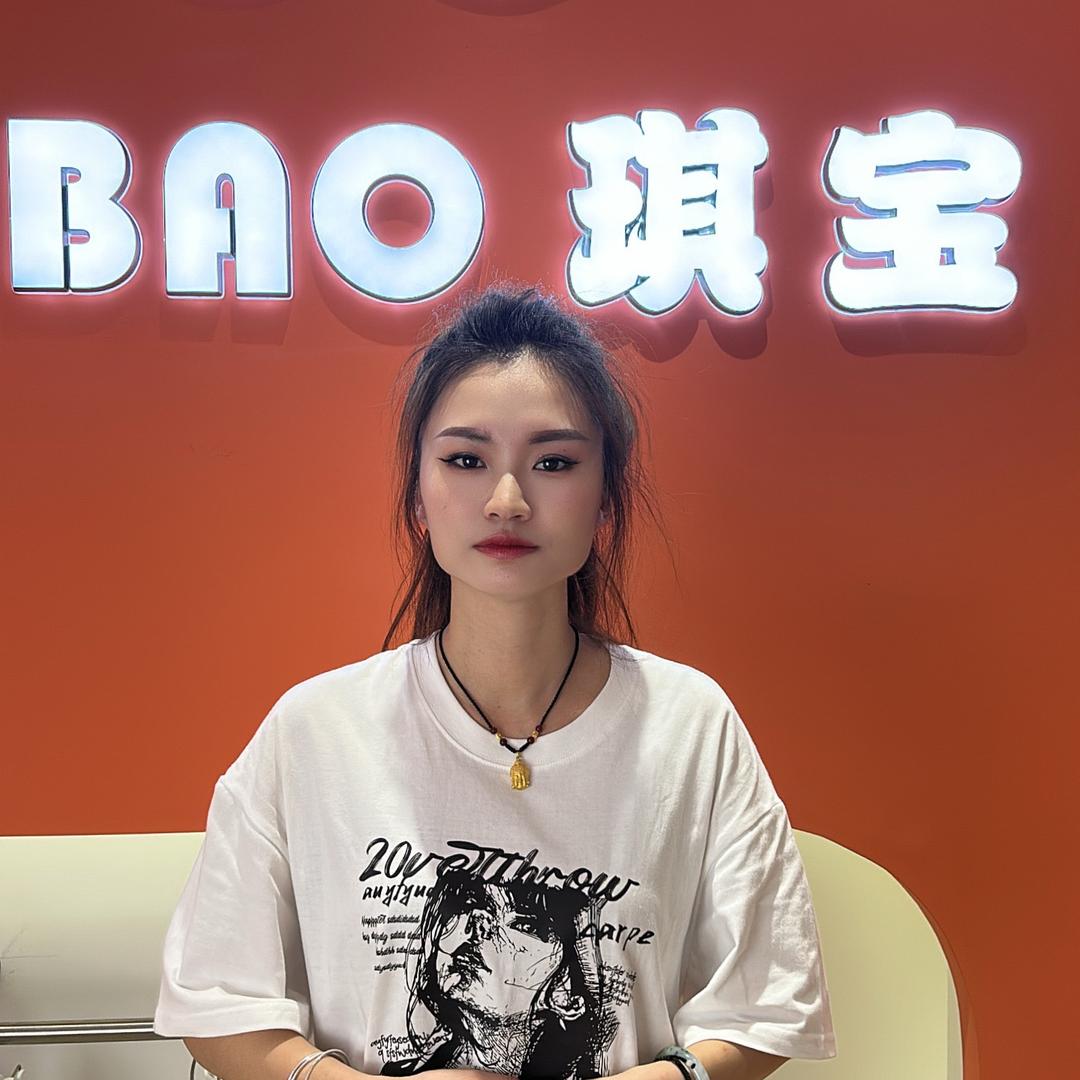 开阳琪宝童装一丹丹