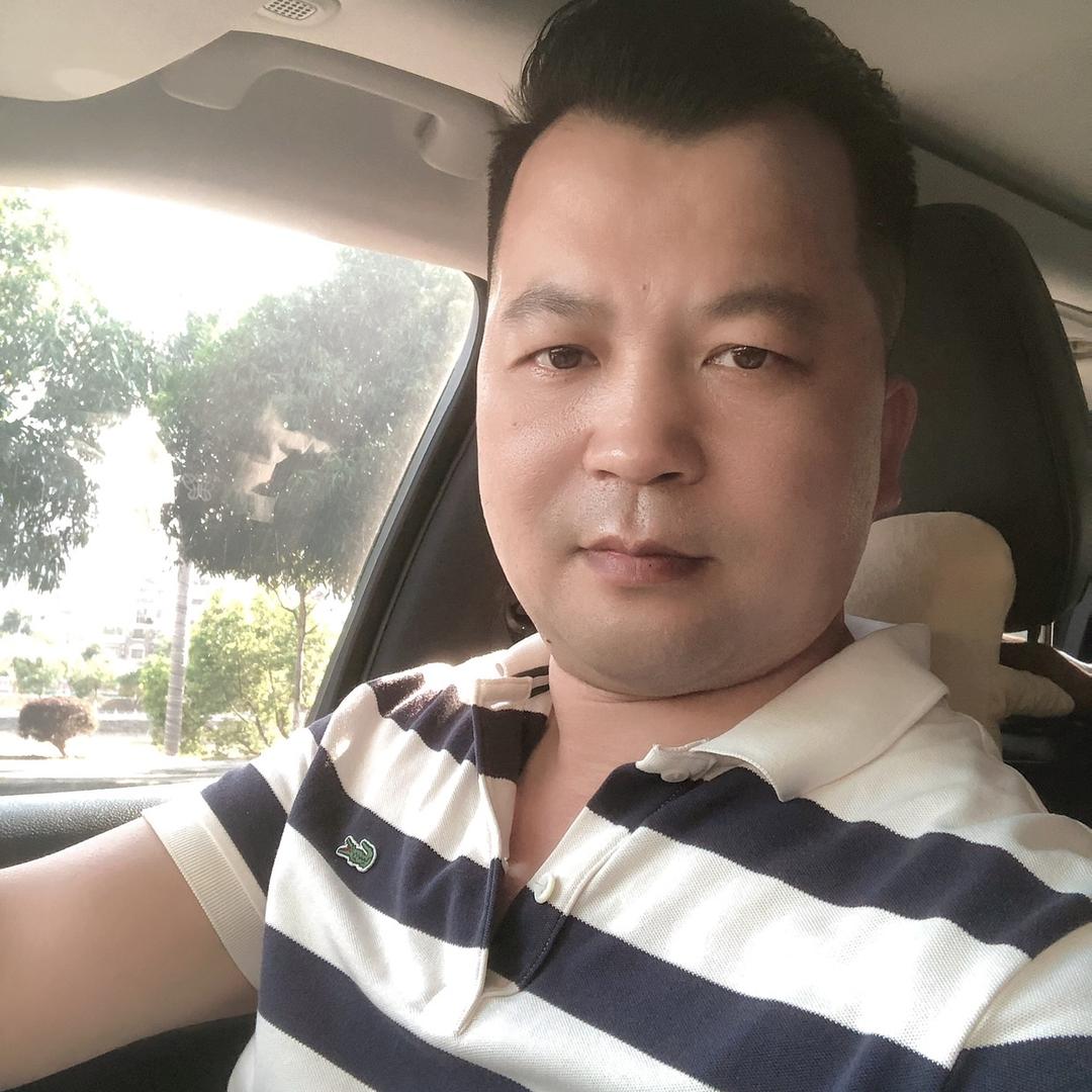 上思马可装饰老杨