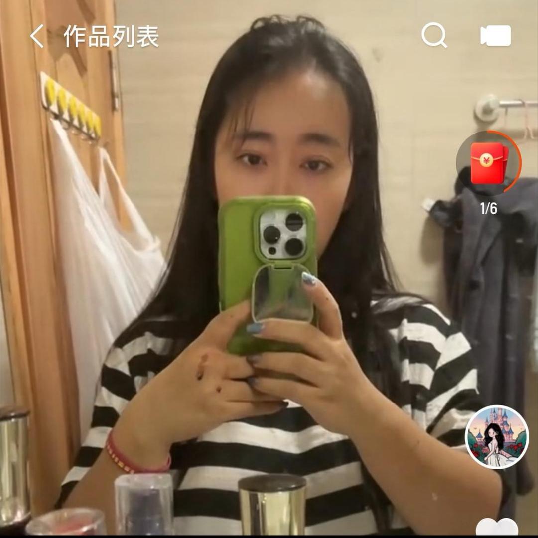 把头像放到室外就暖和了