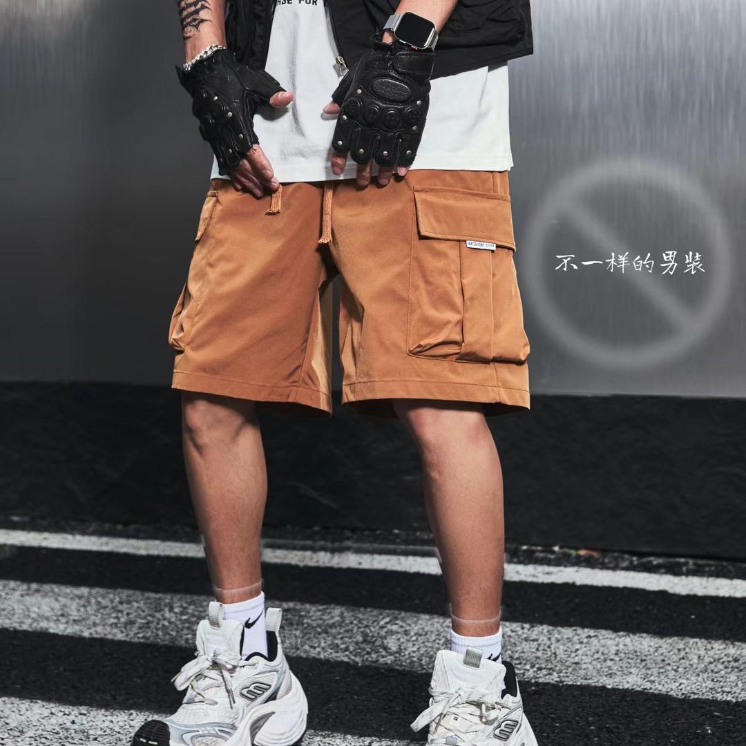 不一样精品男装工厂店