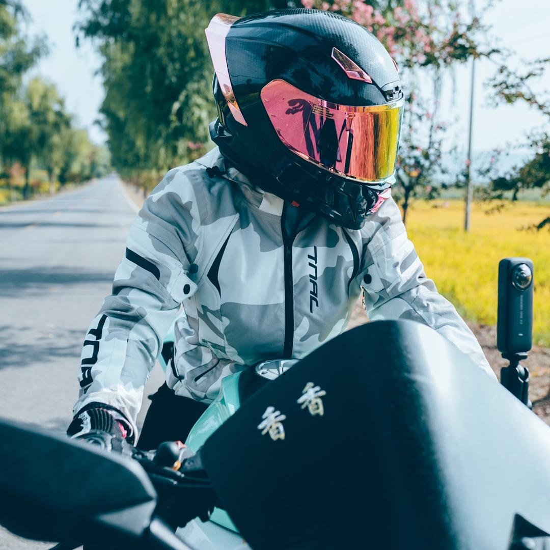 十堰女骑香香