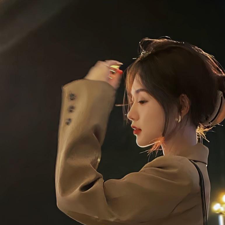 妮儿：