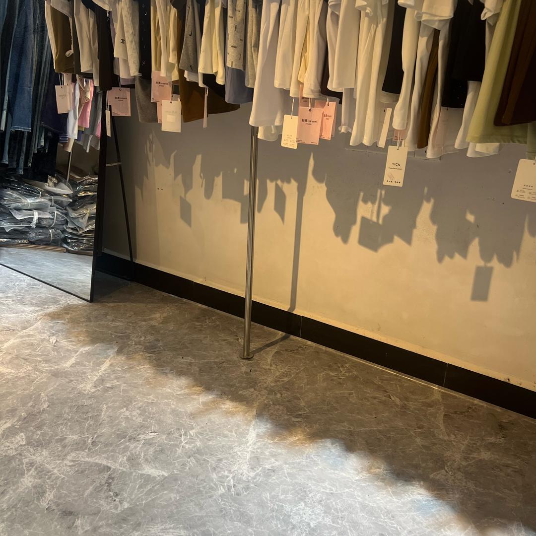 新华悦萍服装店