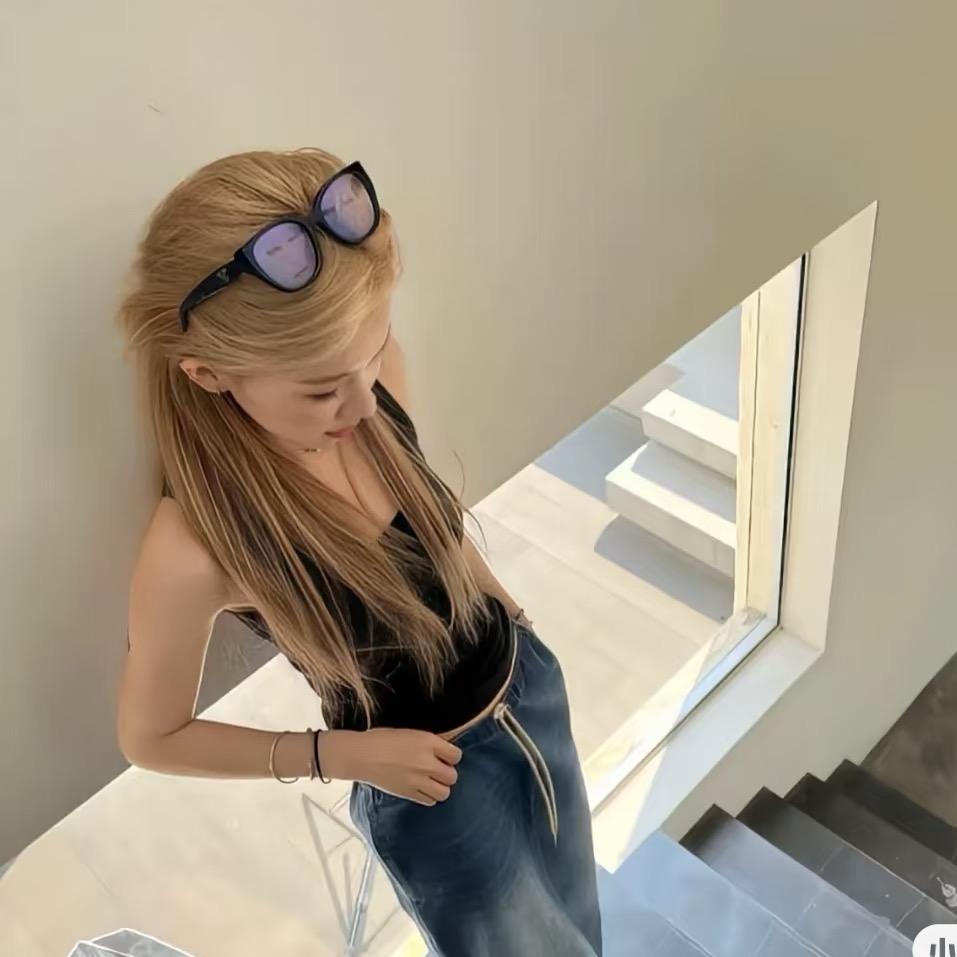 F 🥥
