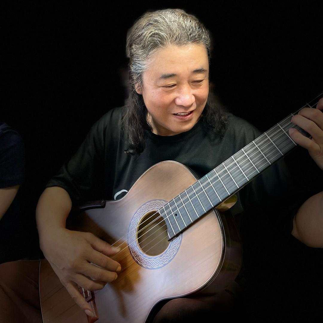 爱华吉他