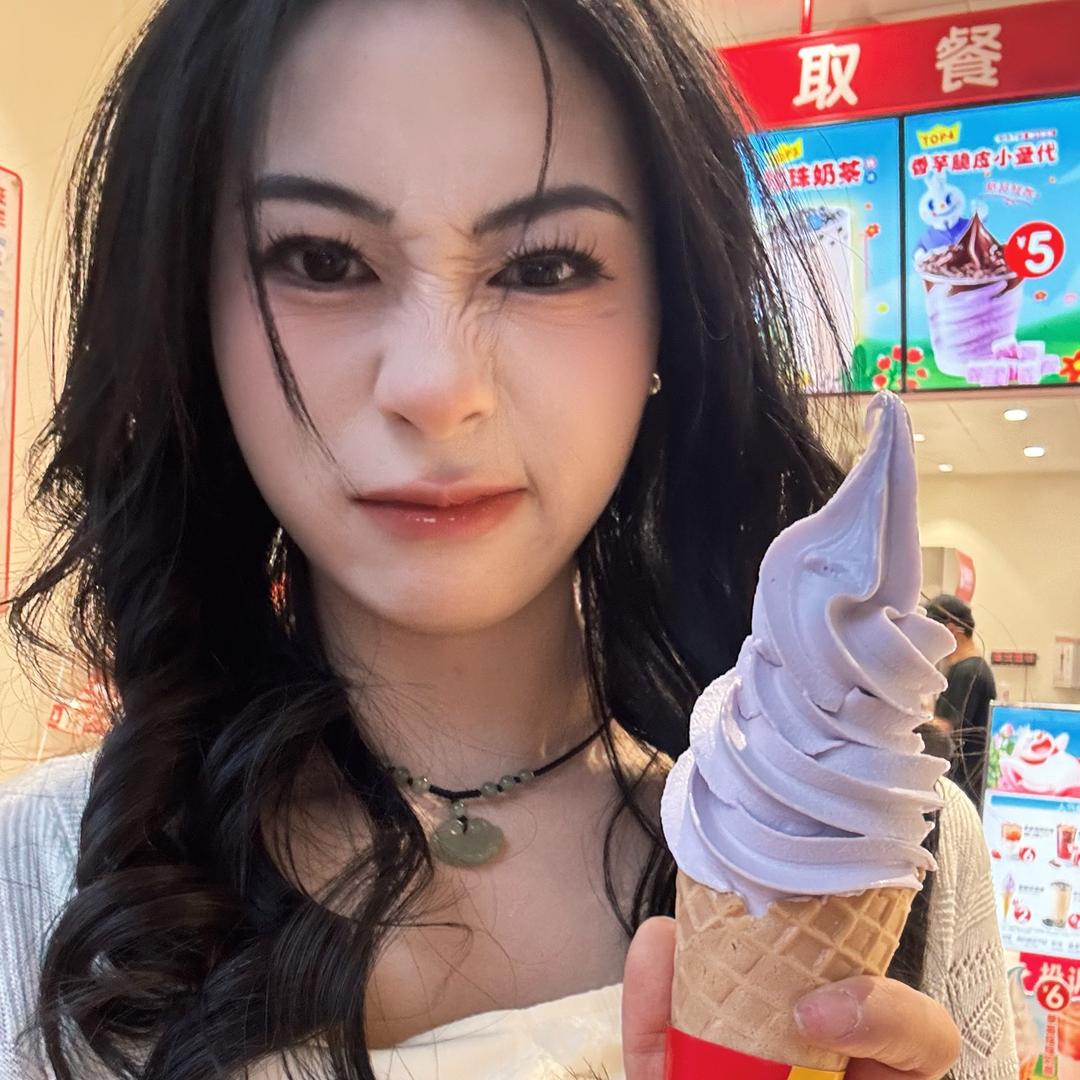 🦐开心.