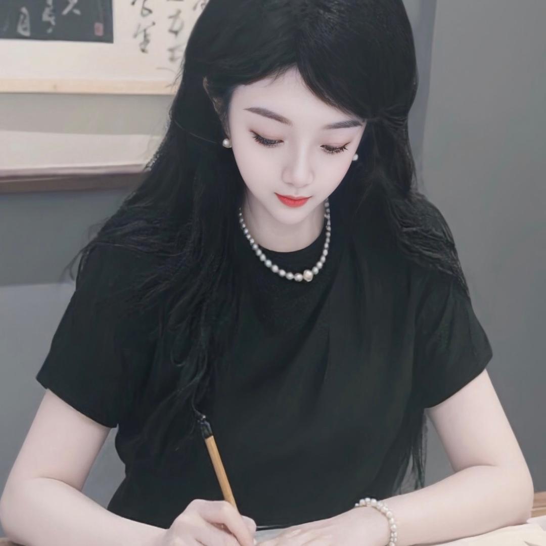 我是晓梅🍃