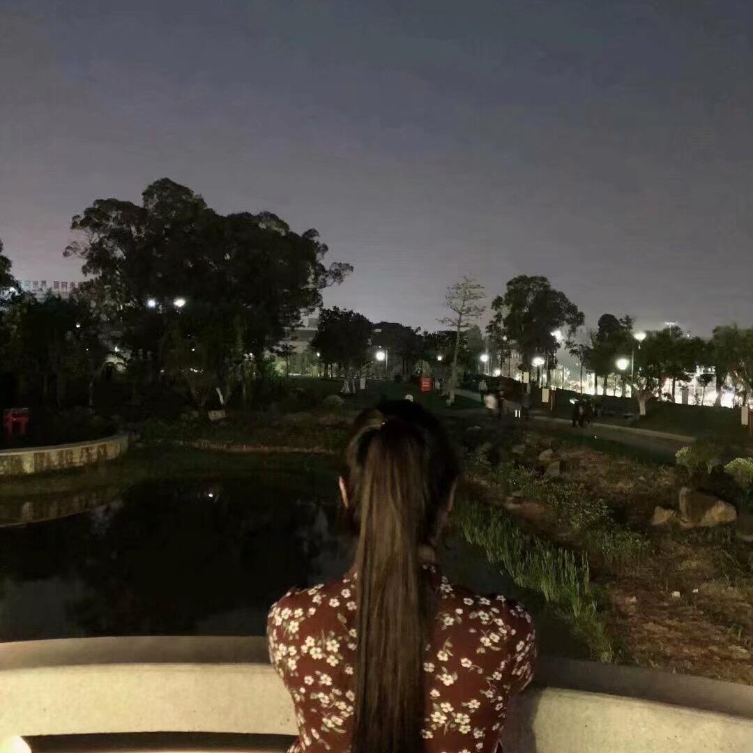 爱喝生椰拿铁🤪
