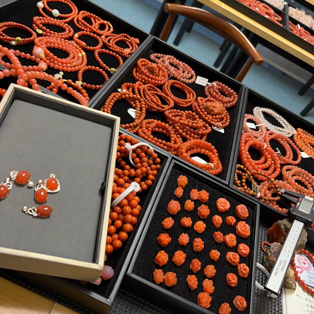 千寻珠宝行千寻鑫鑫号