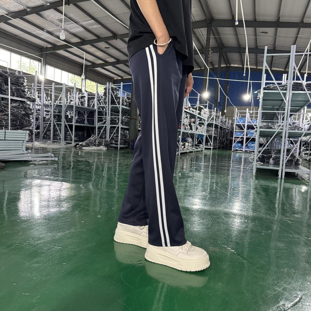 阿珍校服裤
