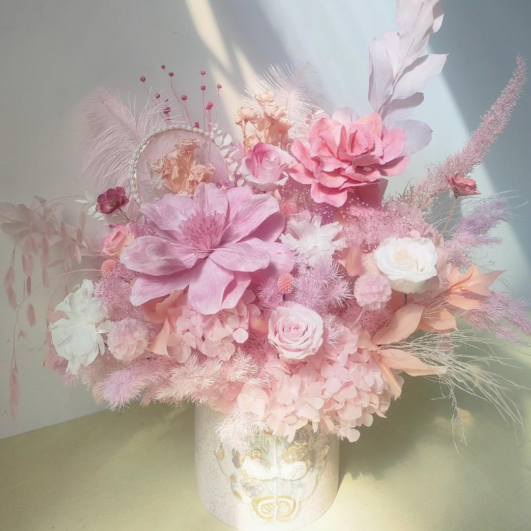 栖花间