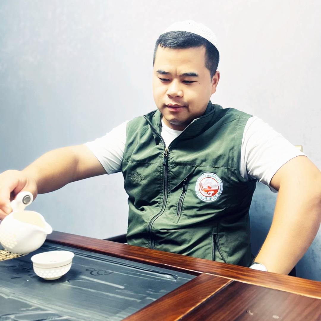 阿丹姆说餐饮