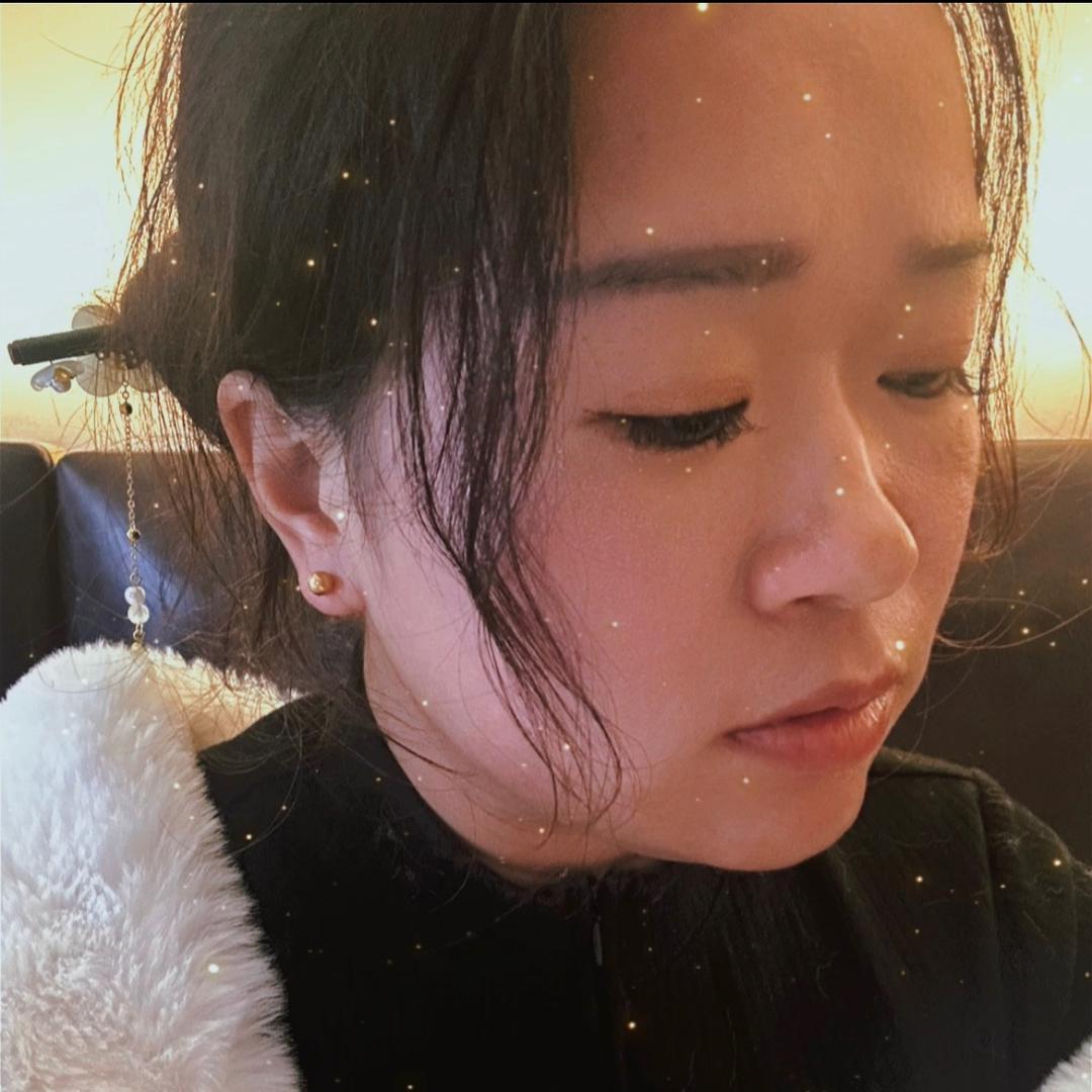 张家大姐（飞飞）