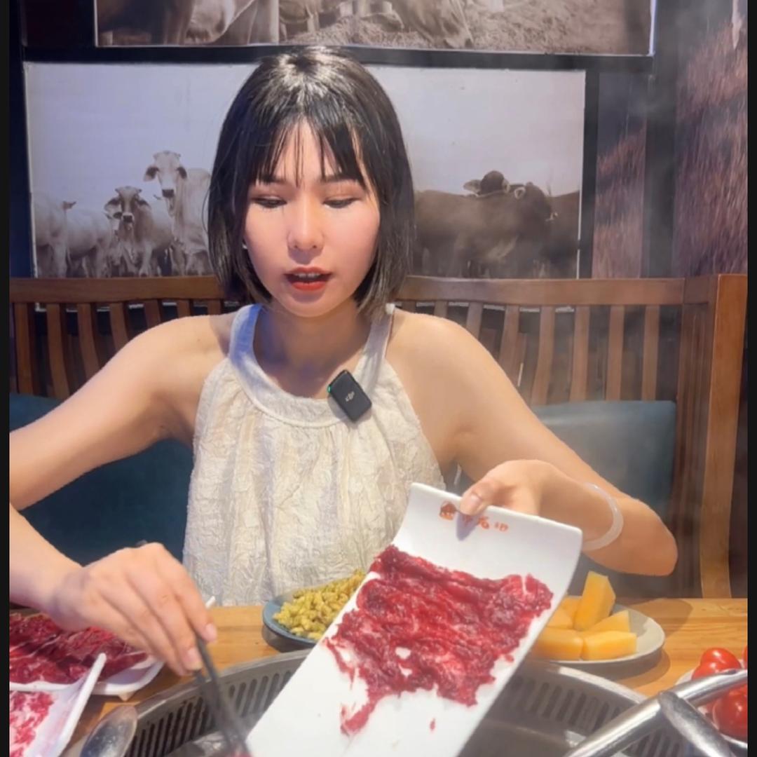 玉玉小姐姐