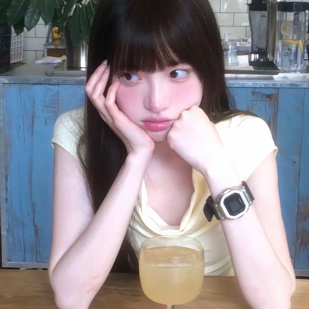 玖玖.