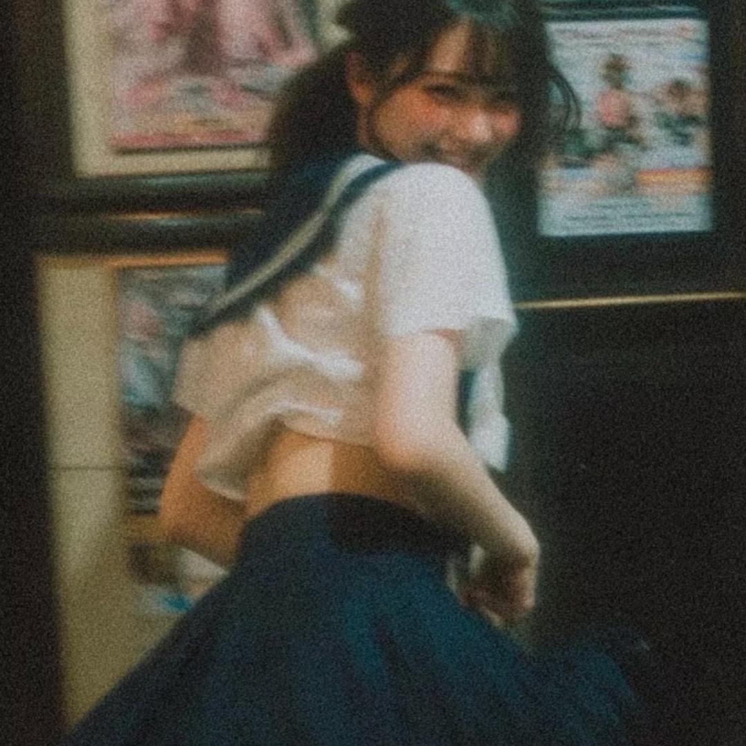 由由子