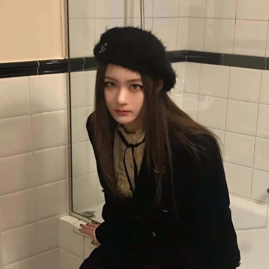 𝑬𝒕𝒆𝒓𝒏𝒂𝒍·