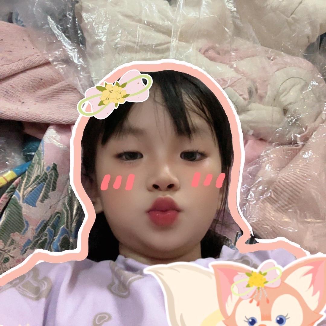 麦萌依的童装店