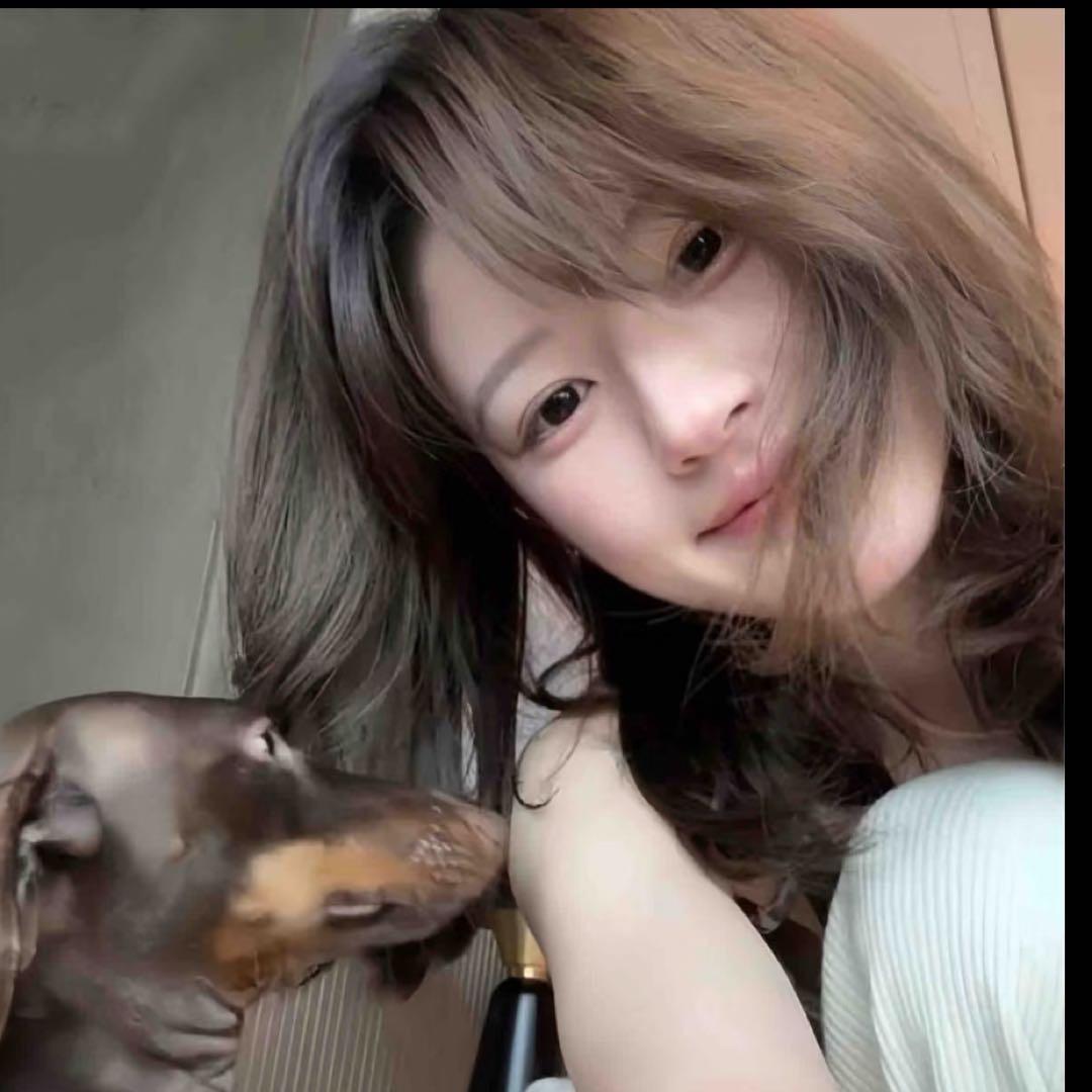 妙妙.
