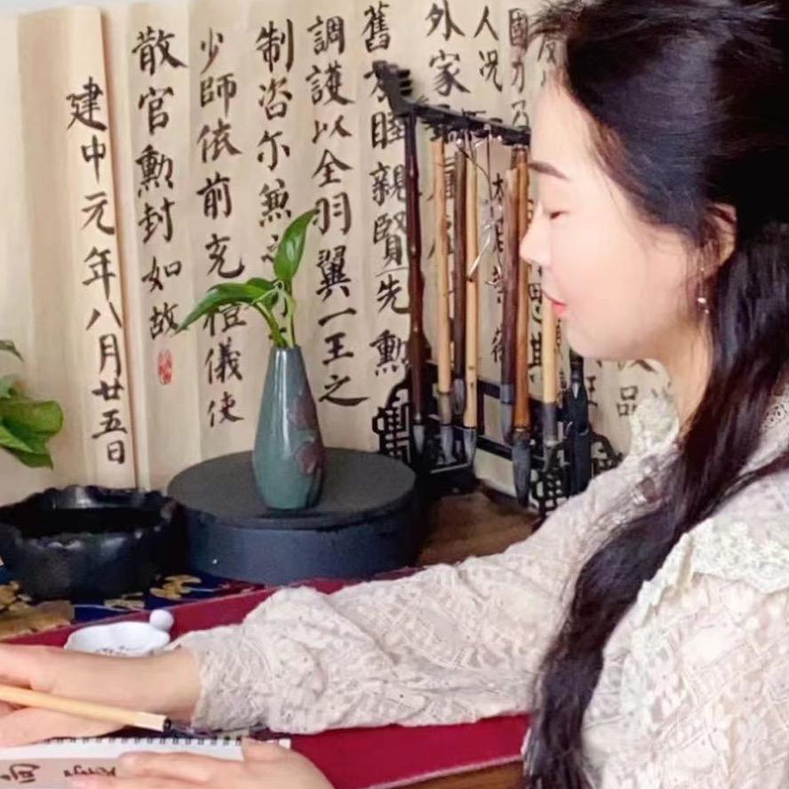 芝子学书画(橱窗有好物)