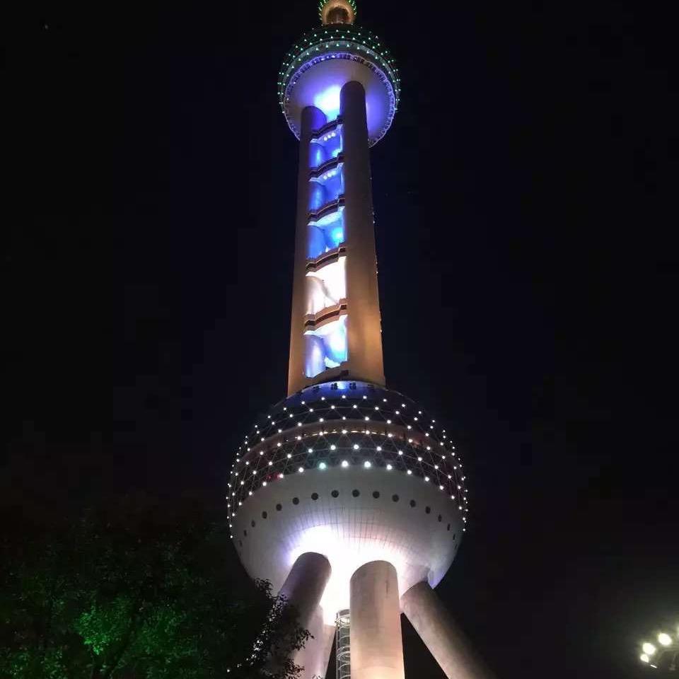 空白的世界