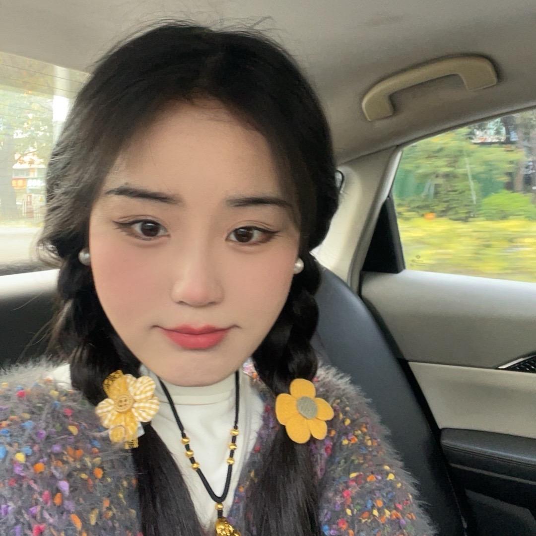 一个奇怪的美女