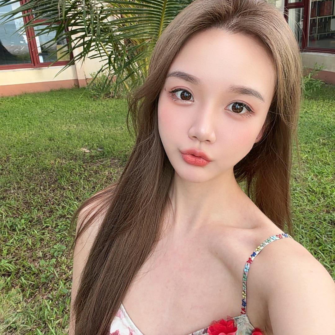 小姐姐吖🇰🇭