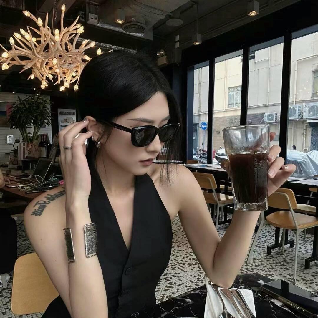 cy