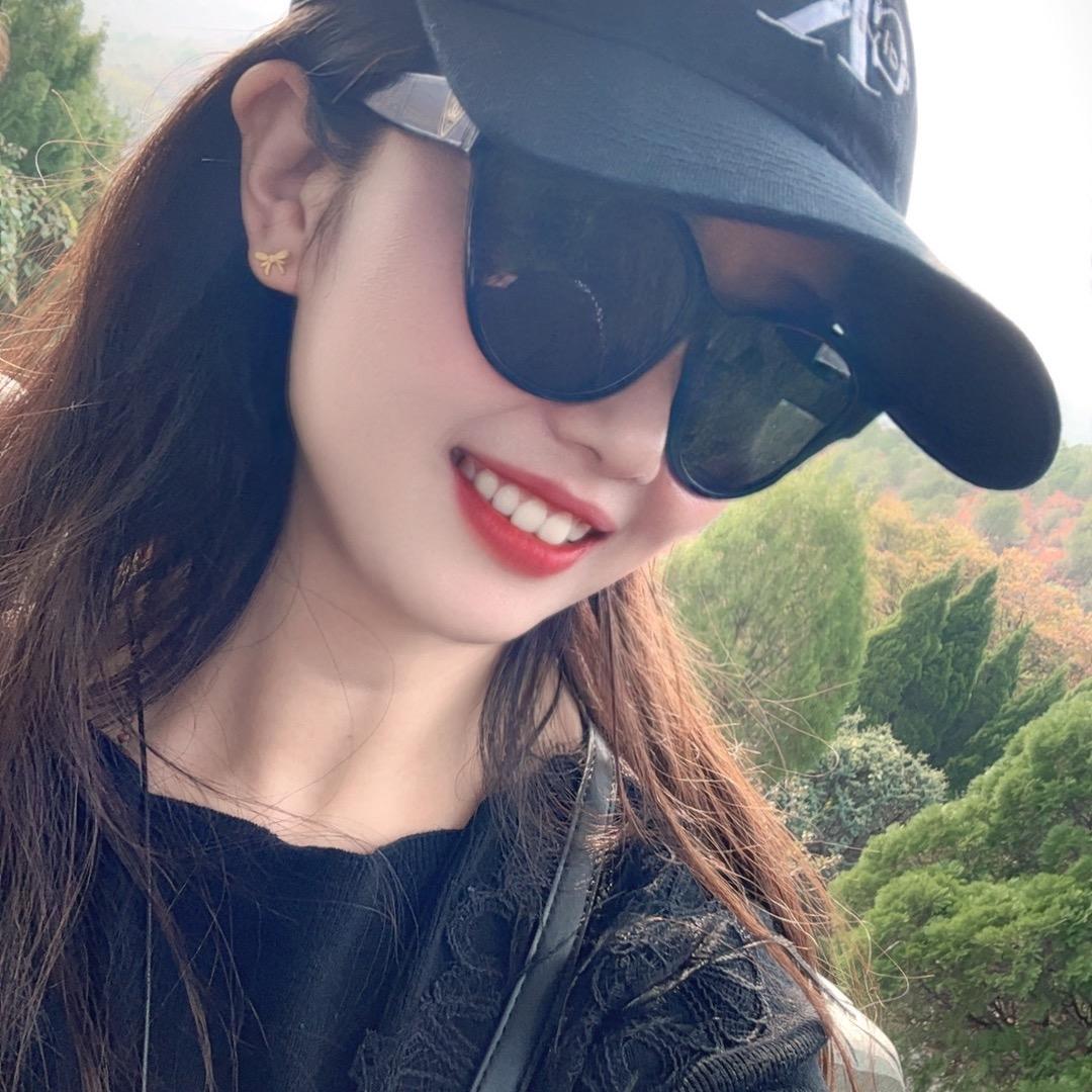 飞儿💫