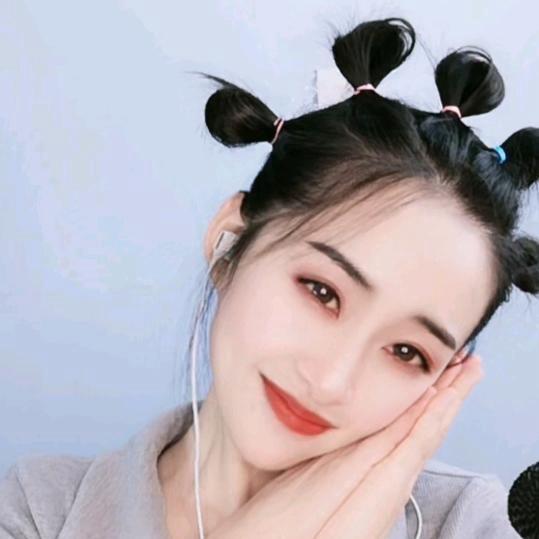 小辛❤️（手势舞）