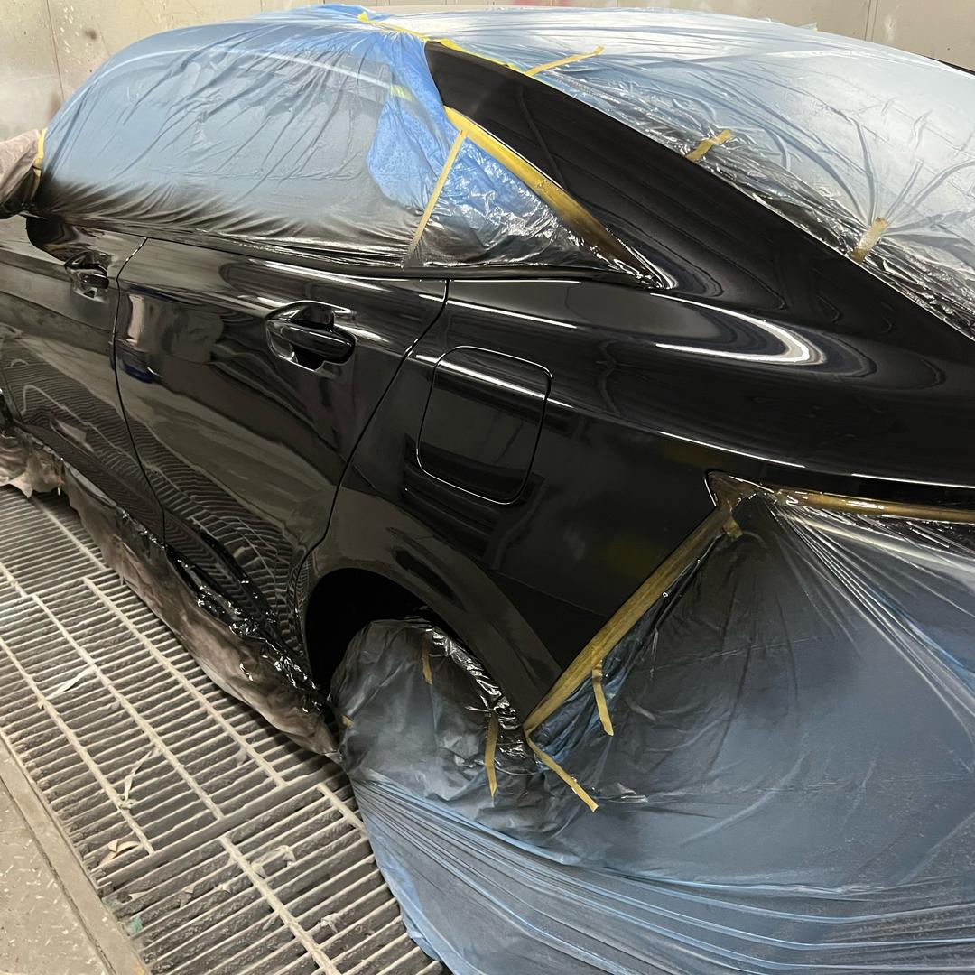 奇遇汽车钣金喷漆