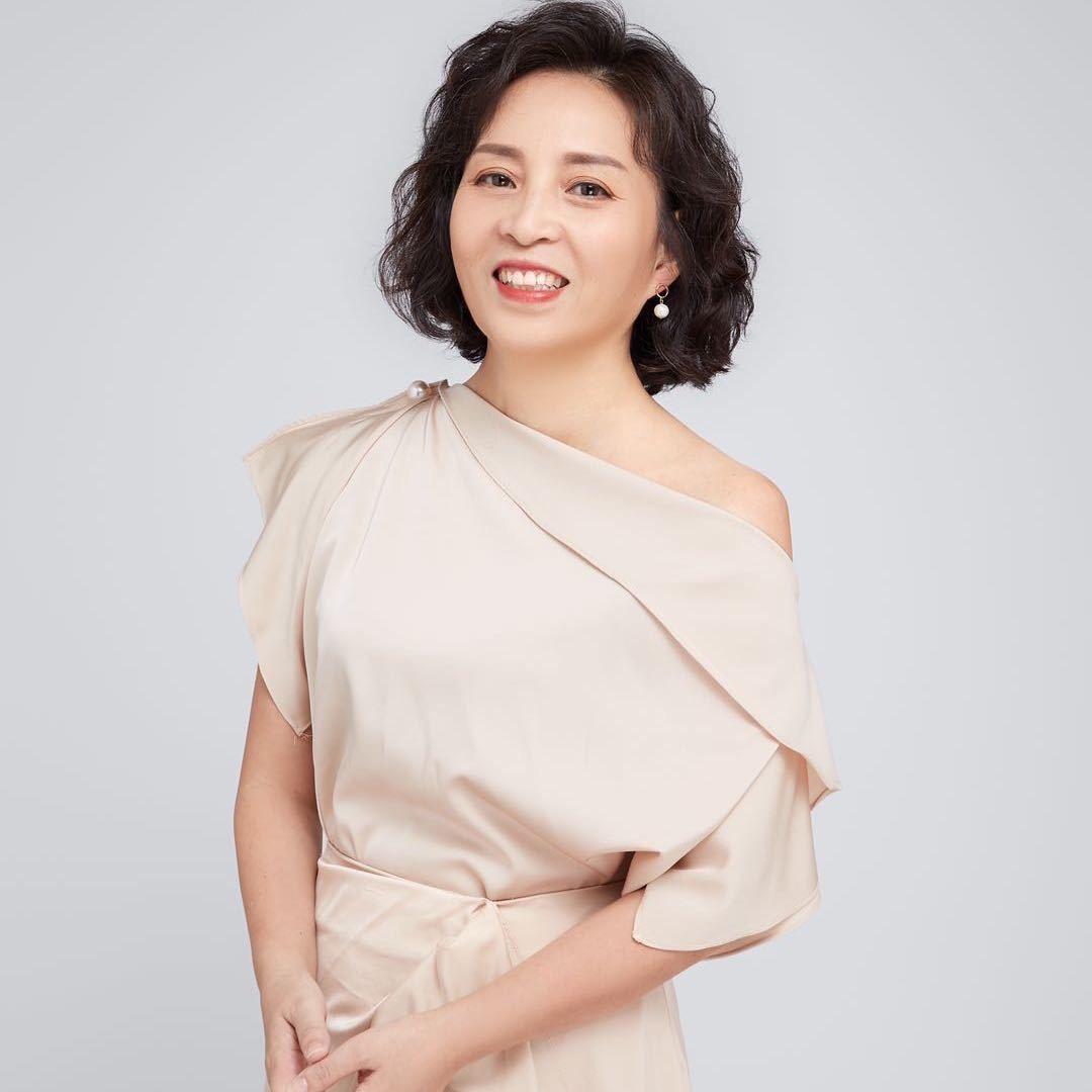 小怪阿姨
