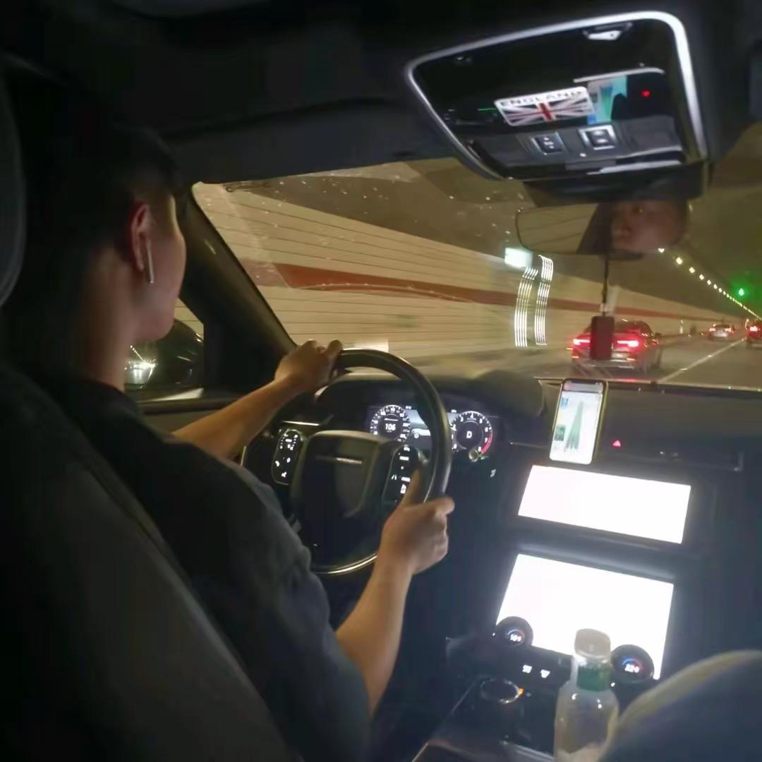 深圳语芝商务