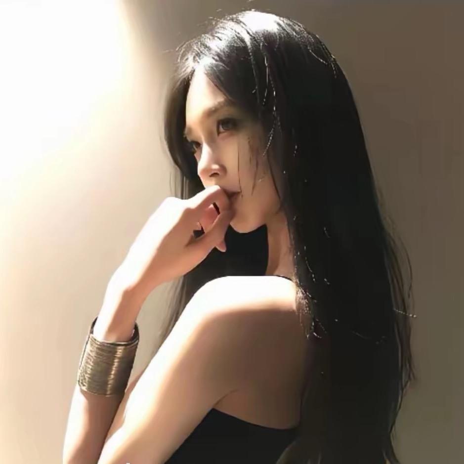 深情小美ᶜ